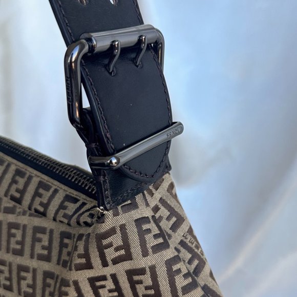 Fendi Brown Zucchino Canvas Oyster Bag - Picture 4 of 8